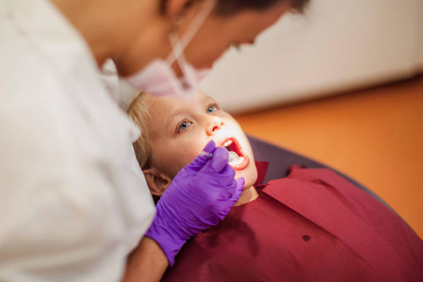 Best Emergency Dental Care for Abscessed Tooth in Woodlawn Beach, FL